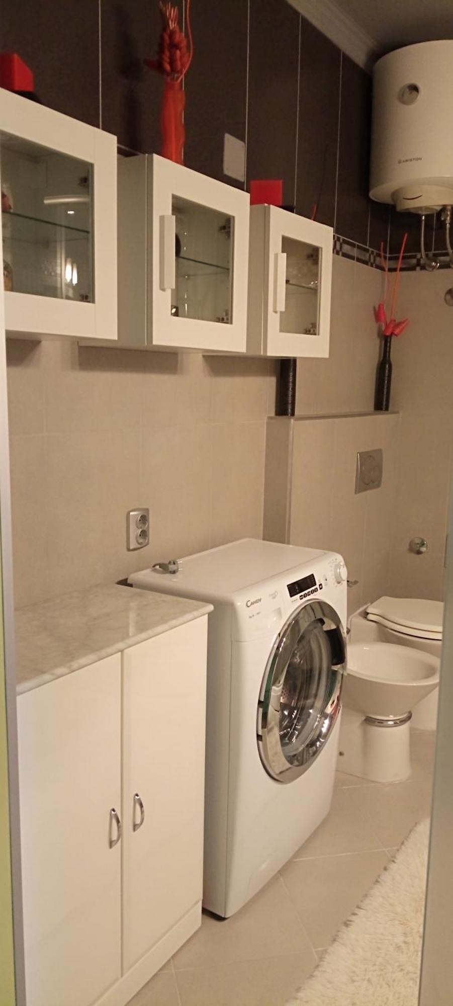 Luxury Sirena Centre Netflix